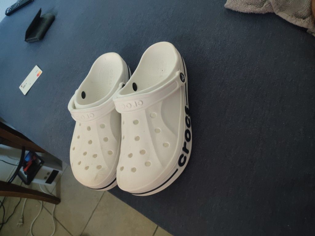 Crocs