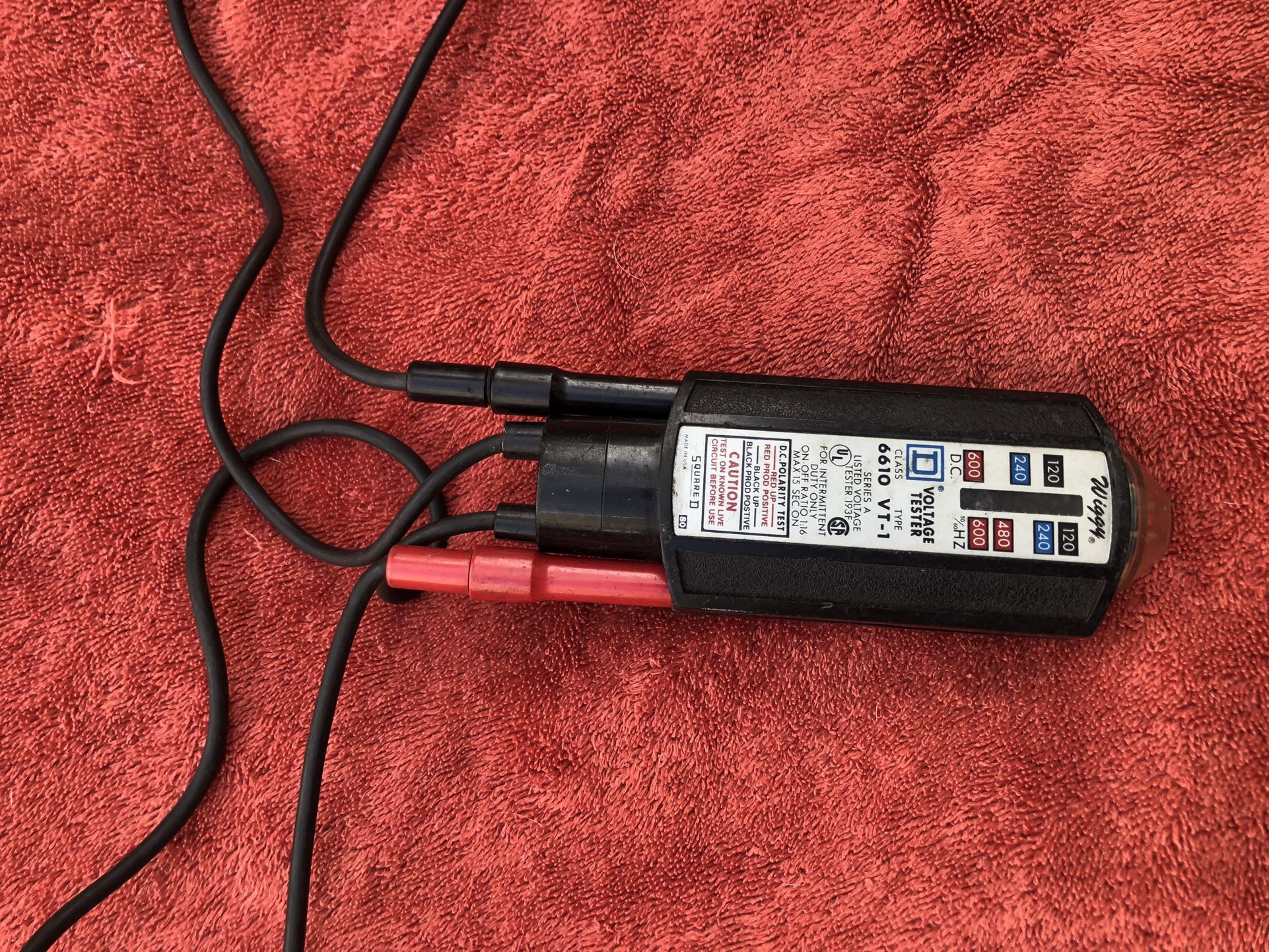 Outlet Tester Vintage