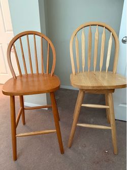 Windsor Style Bar Chairs – Solid Wood