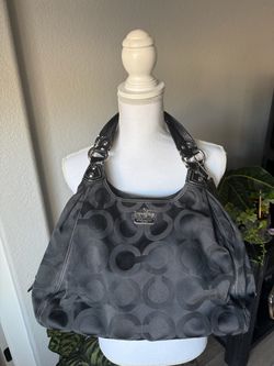 Coach Signature Hobo Shoulder Bag
