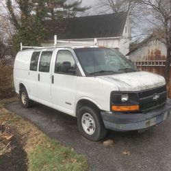 Chevrolet Van 