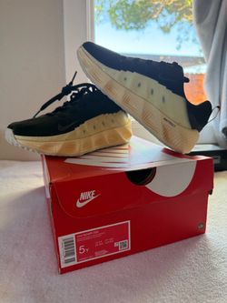 Nike Ava Rover GS Sneakers Size 5Y