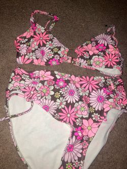Bathing suit