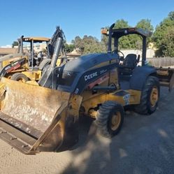 John Deere 210l-EP Skip Loader