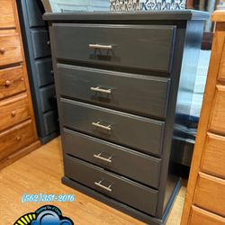 Five Drawer Dresser Grey Chest With Bar Handles New Comoda 