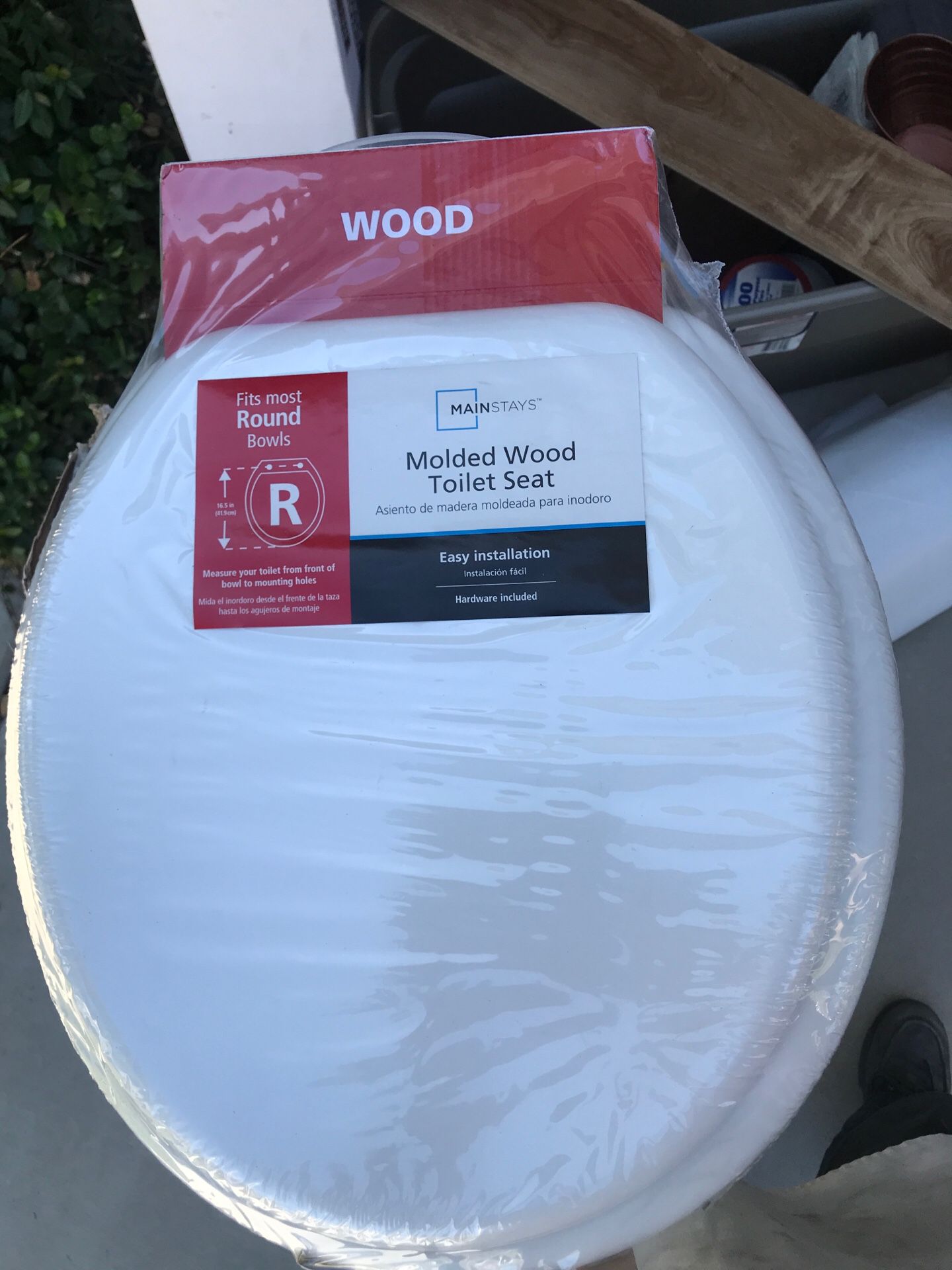 Molded wood toilet seat