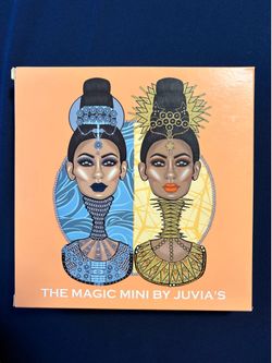 Juvia's The Magic Mini Eyeshadow Palette Pressed Powder Matte/Shimmer