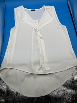 Love Culture white solid sheer V-neck blouse M