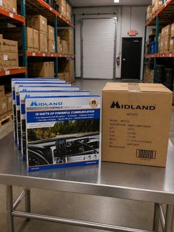 New Midland MXT275 GMRS Radio with antenna