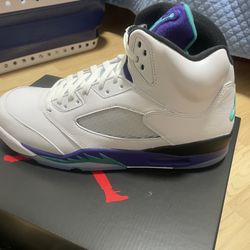 JORDAN 5 Grape Size 14 $280