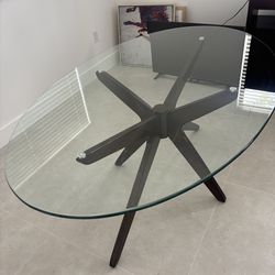 Dinning table