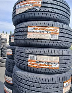 235/50ZR19 Arroyo Set Of 4 New Tires