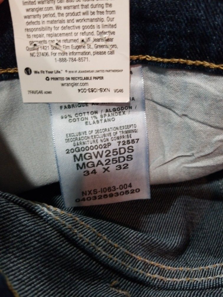 *NEW* Wrangler Mens Jeans Regular Fit 34x32