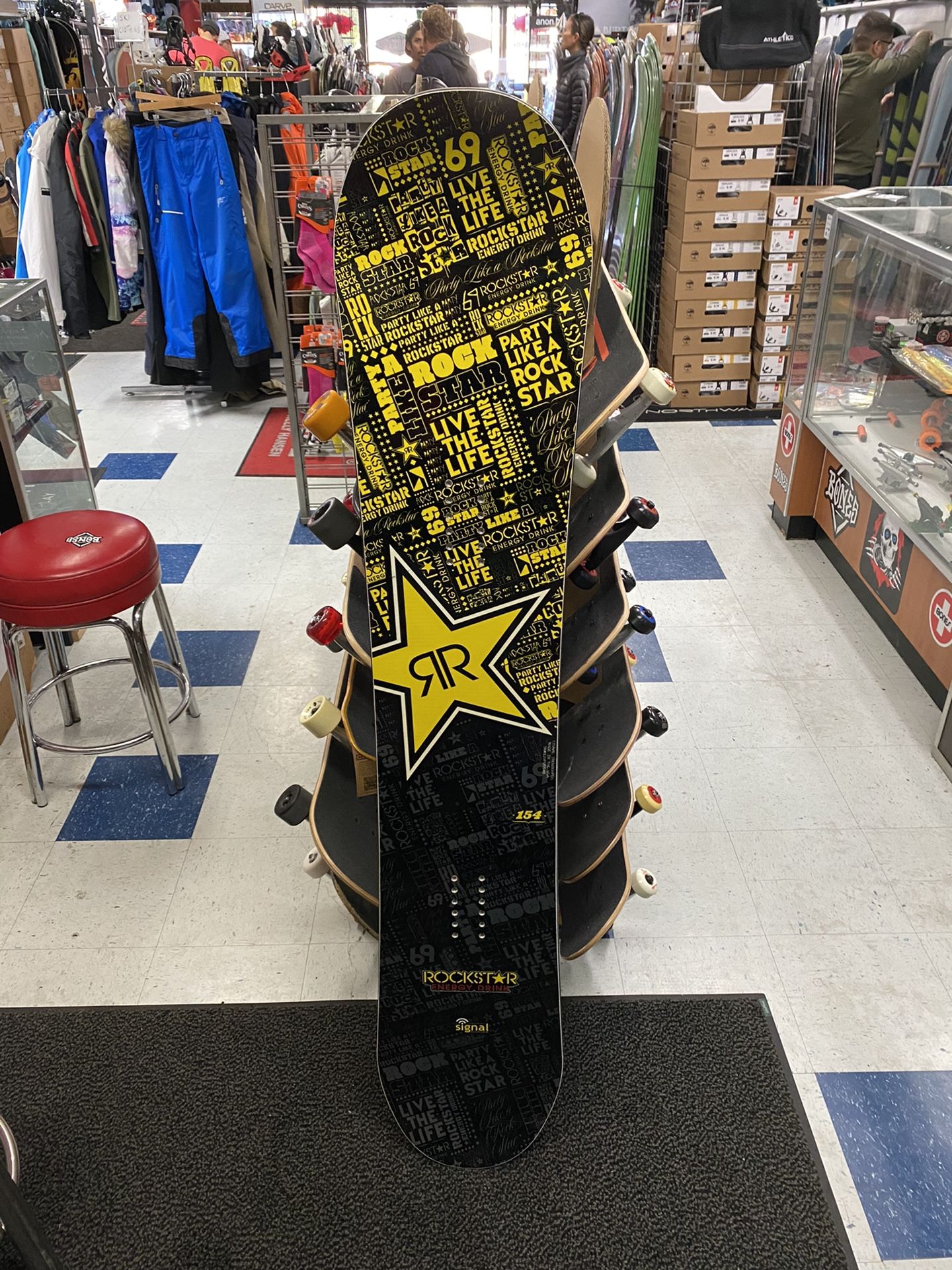 Sigank Rockstar 154 Snowboard Certified With Warranty