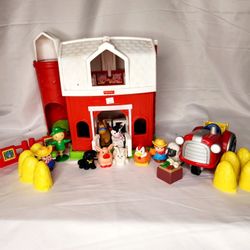 Large Fisher-price Little People Farm Set.  