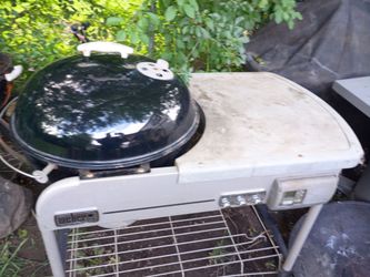Nice weber grill $150