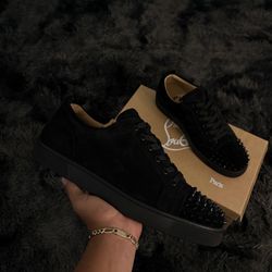 Christian Louboutin Low-Top Spikes