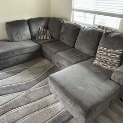 Sectional Couch (NEED GONE ASAP)