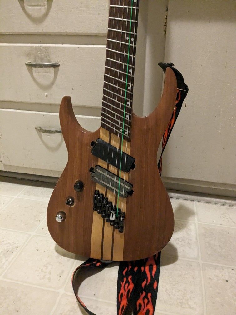 Agile 7 String Guitar 
