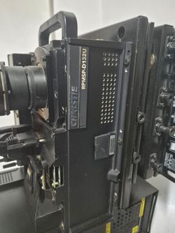 Christie D132u projector