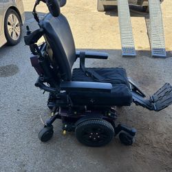 Edge Wheelchair 