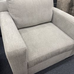 Beautiful Soft Chairs @ FURNITURE LOVE ❤️ Same Day Delivery 🚚