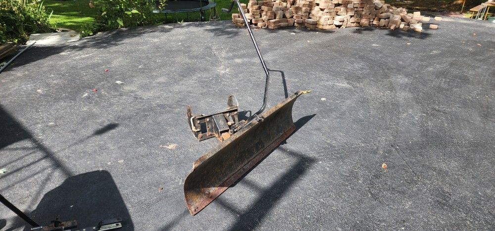 Craftsman 42" Front-Mount Snow Plow Blade (for lawn tractor / garden tractor or even 4x4 ATV)