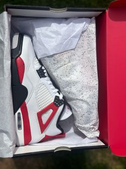 New Red cement Jordan 4 retro size 8.5