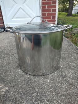 19 quart Pot $15