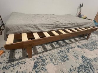 Expendable bed Twin to Full and mattress