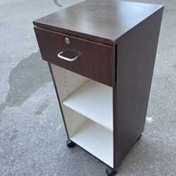 End Table On Wheels/marble End Table