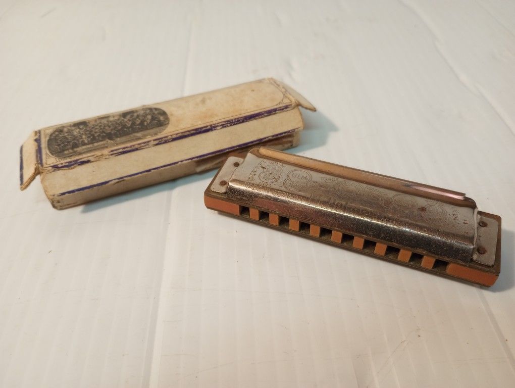 Hohner Marine Band Harmonica With Box