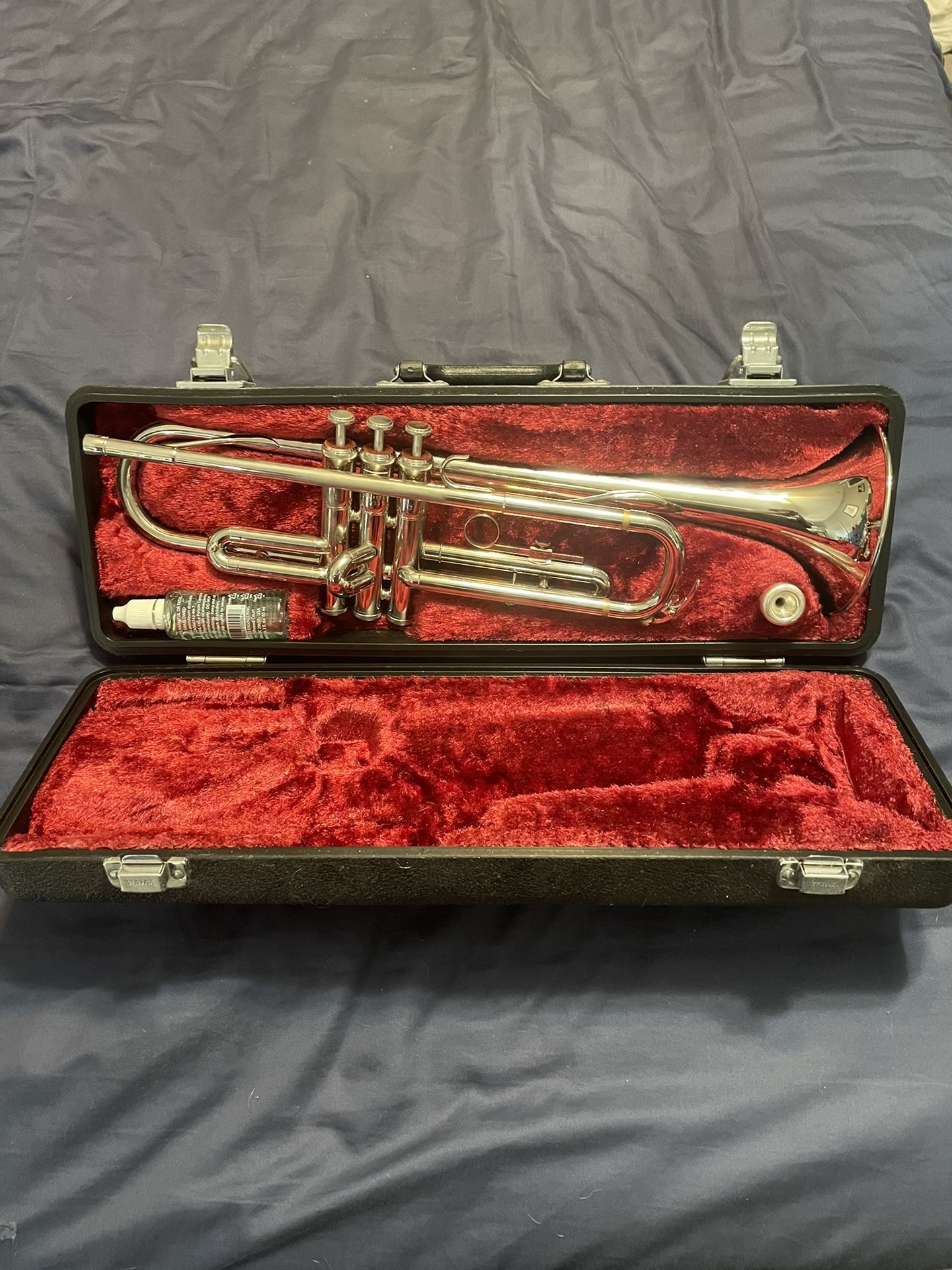 Yamaha Silver Trumpet for Sale in Fountain Valley, CA OfferUp