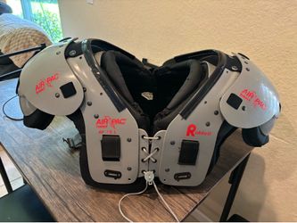 Riddell shoulder pads 18L