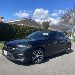 Honda Civic 2023 LX Hatchback