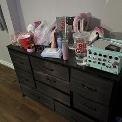 Dresser / Wall Decor