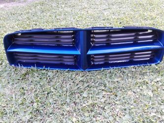 06 yo 10 dodge charge grill