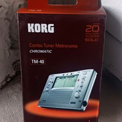KORG Chromatic TM-40 METRONOME Tuner Combo (NEW-NEVER USED) Still in Original Box