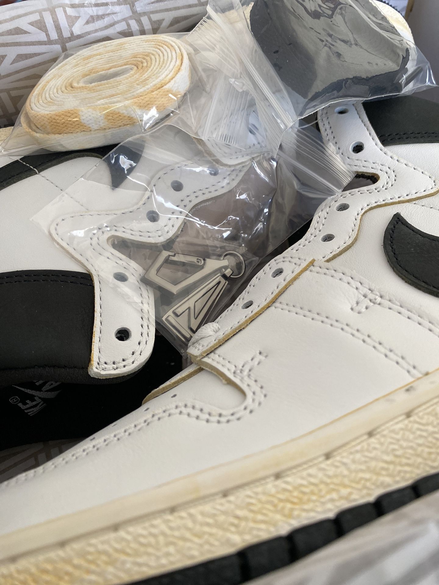 Nike Jordan Air Ship PE SP A Ma Maniere White Black Size: 8M Brand New