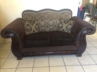 sofa set $250or best offer used good condition pick up only @ calipatria ca