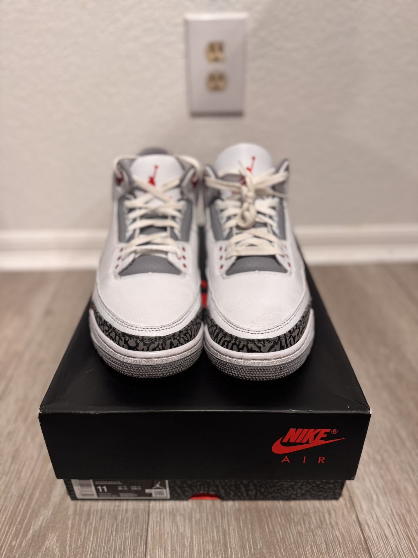 Retro Jordan 3 Fire Red Size 11