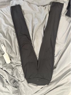 Fashion Nova V Leggings