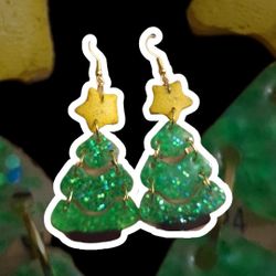 Christmas Tree Dangle Earrings | Festive Glitter Resin