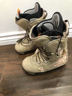 Women’s Snow Boots