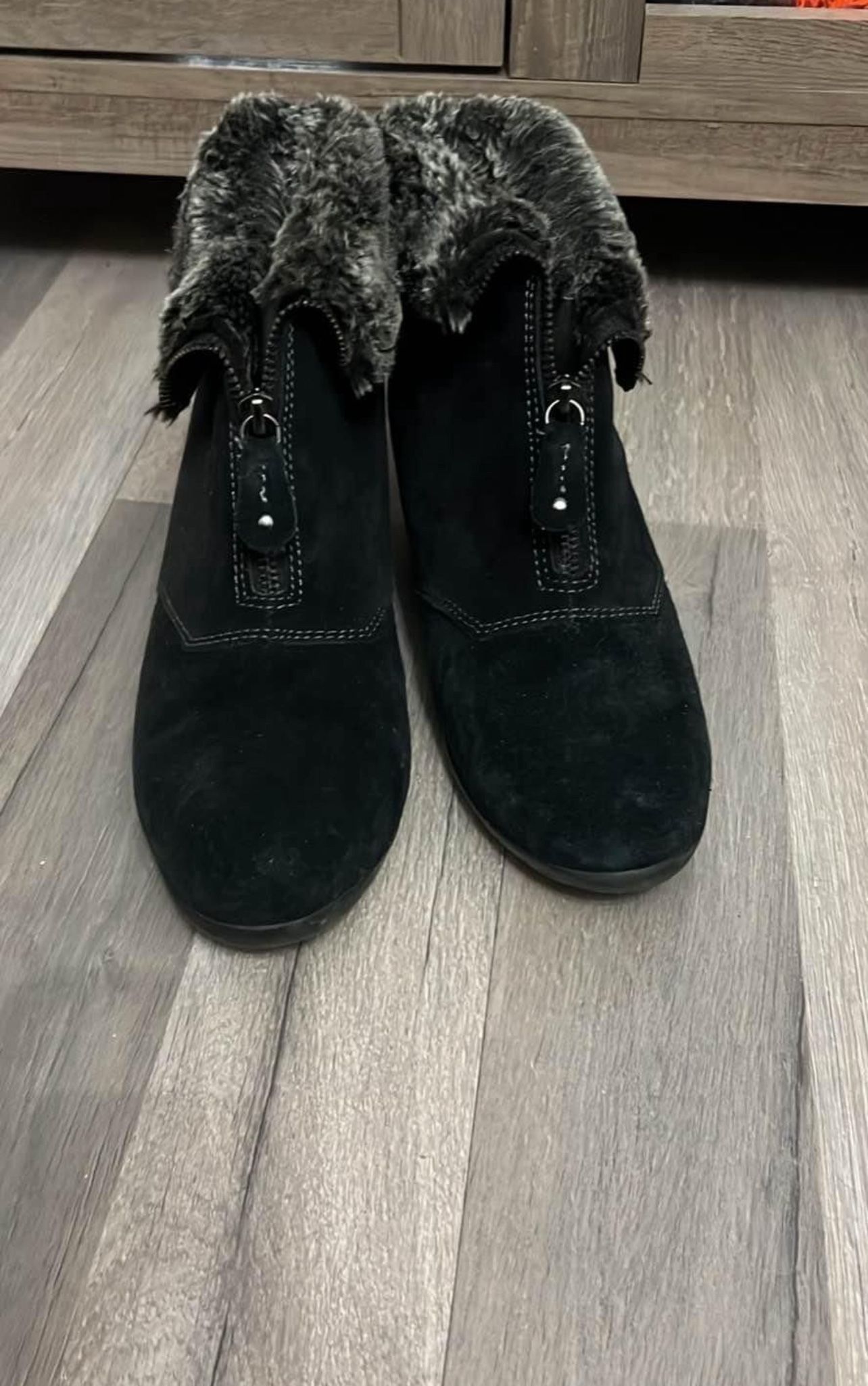 Wedge Boots Size 10