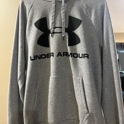 Large Gray Men’s Under Armour Hoodie