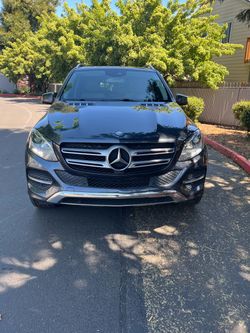 Mercedes Benz GLE 350 grey