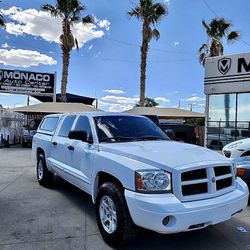 2005 Dodge Dakota 