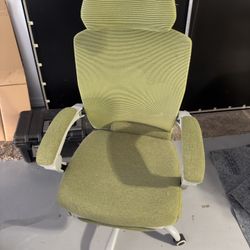Office Chair With Footrest