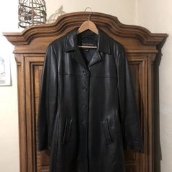 Vintage Women’s Leather Coat Size L